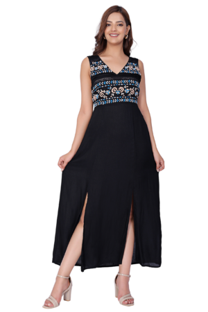 Black Long Dress With Front Slit - Front